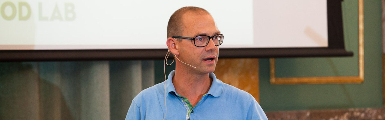 Michael Bom Først. Photo by Jonas Drotner Mouritsen. Michael Bom Først. Photo by Jonas Drotner Mouritsen.